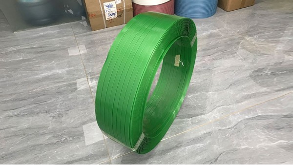 木材行業(yè)使用的pet塑鋼打包帶